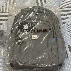 Dakine campus 33L geyser grey NWT new